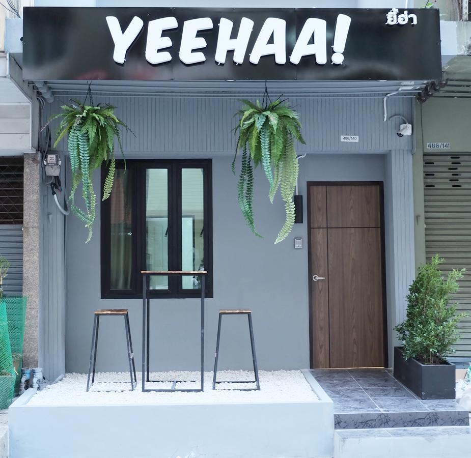 Yeehaa Hotel Бангкок Екстер'єр фото